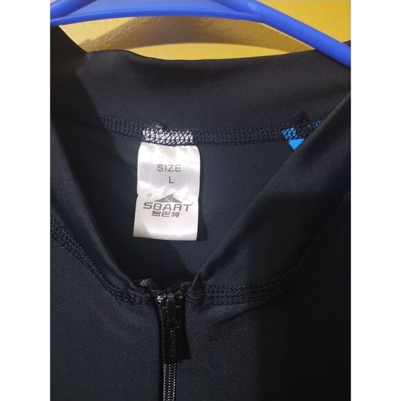 Men's Sbart Nylon and Lycra Swimsuit Large - Picture 2 of 3